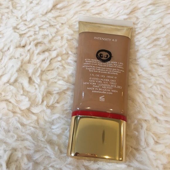 Estée Lauder Nutritious vita mineral makeup - Picture 4 of 4